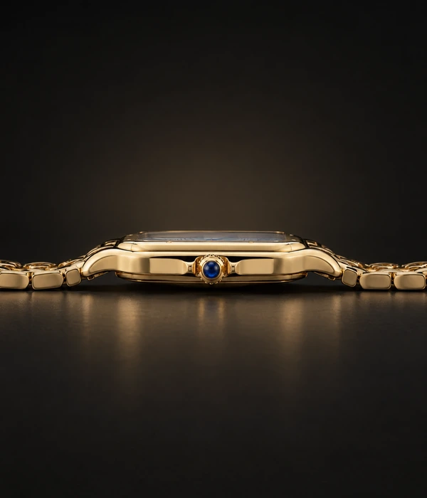 Cartier Panthère de Cartier WGPN0009, корпус сбоку и заводная головка